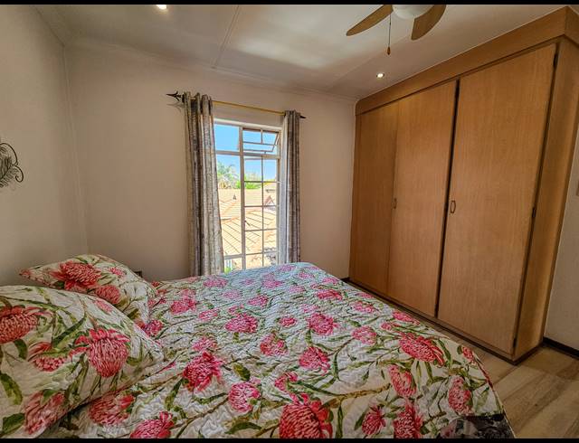 3 BEDROOM DUPLEX FOR SALE IN DIE HOEWES